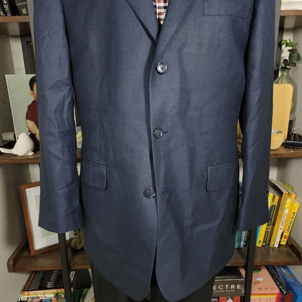 JOS A BANK Men's Sport Coat Blazer Three Button Navy Blue Silk Wool Ramie Sz 44L